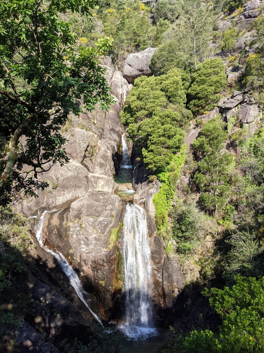 Cascata do Arado Hike