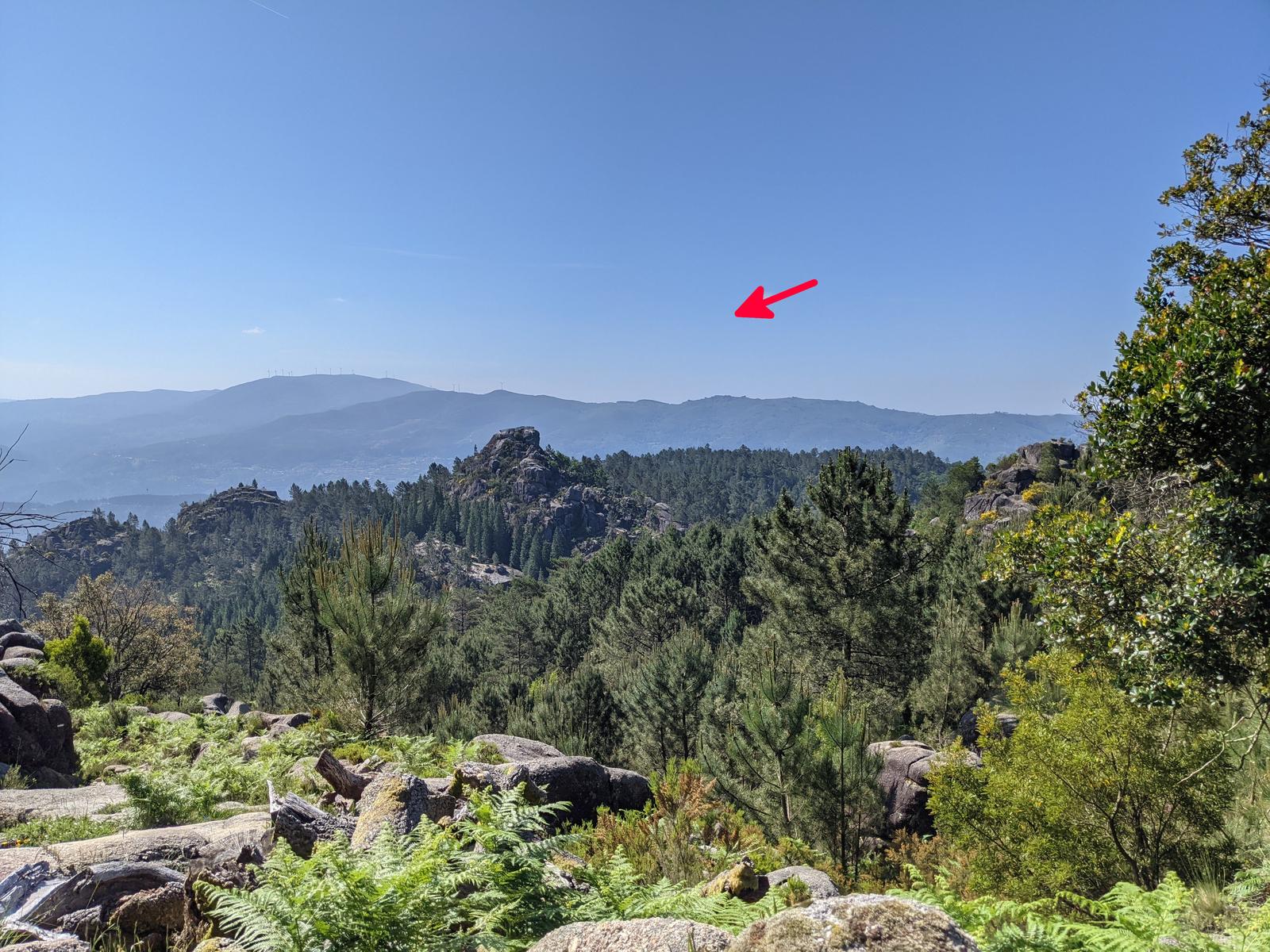 Cascata do Arado Hike