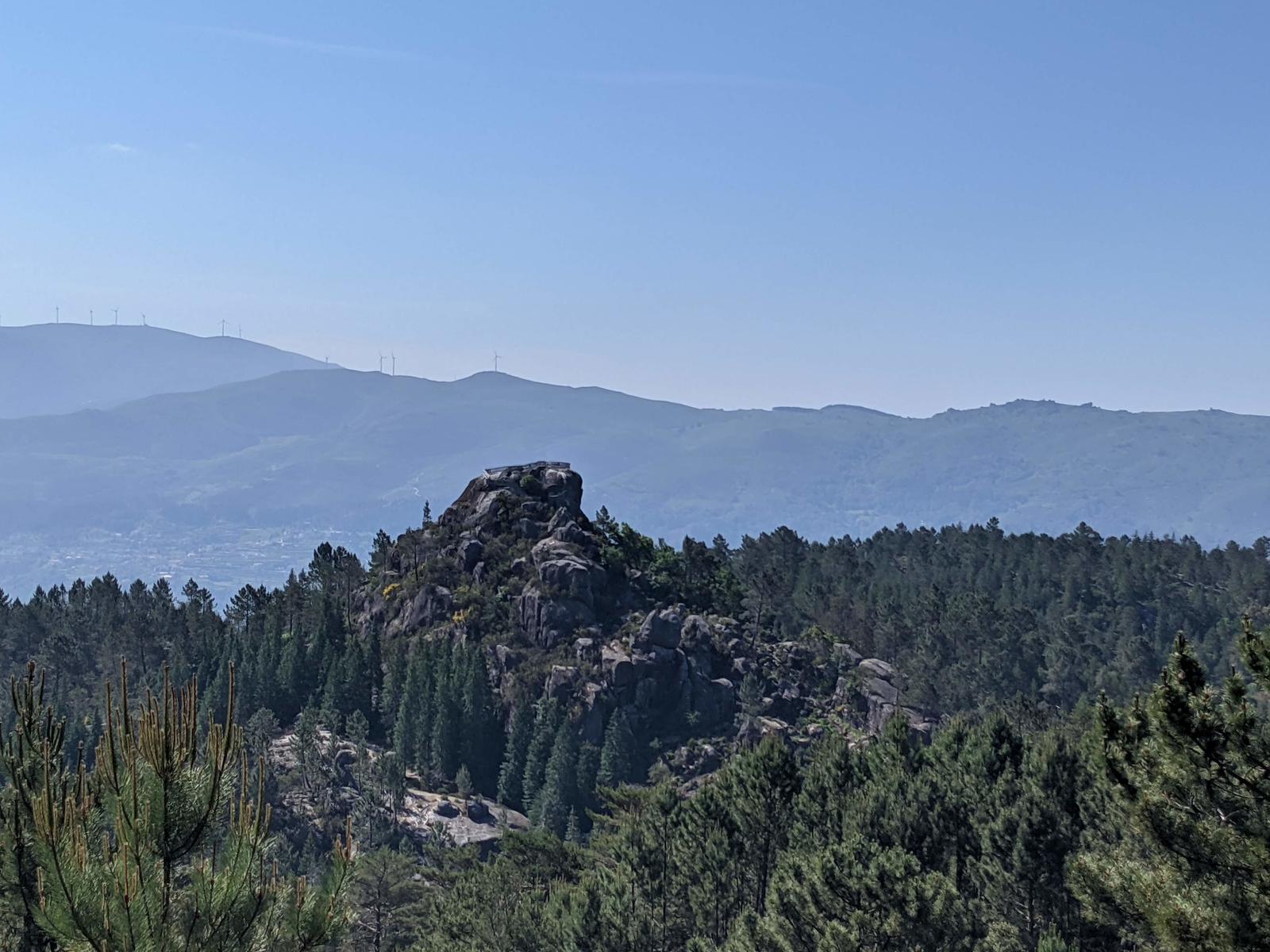 Cascata do Arado Hike